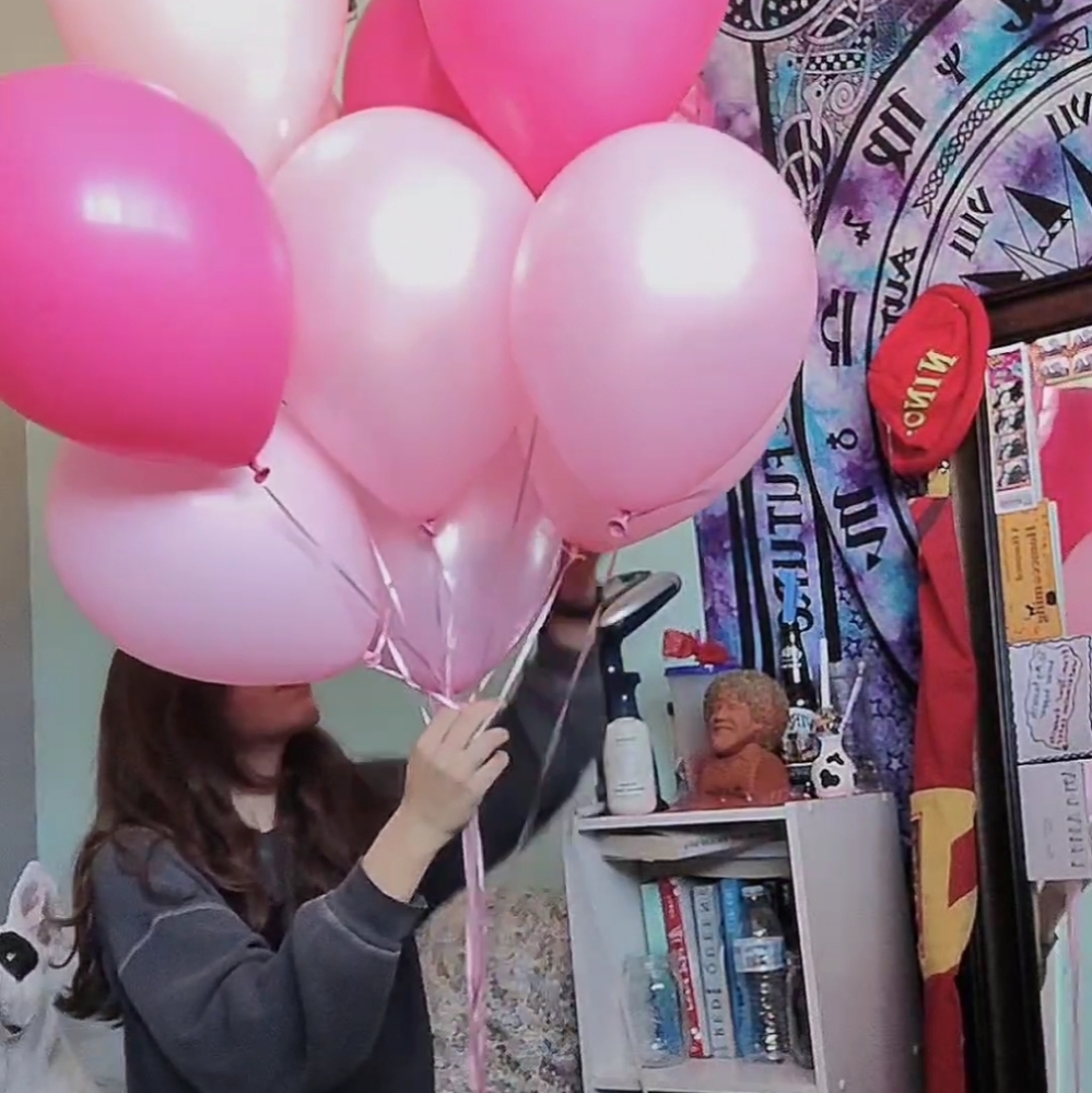 Meet your Posher, Jenelle